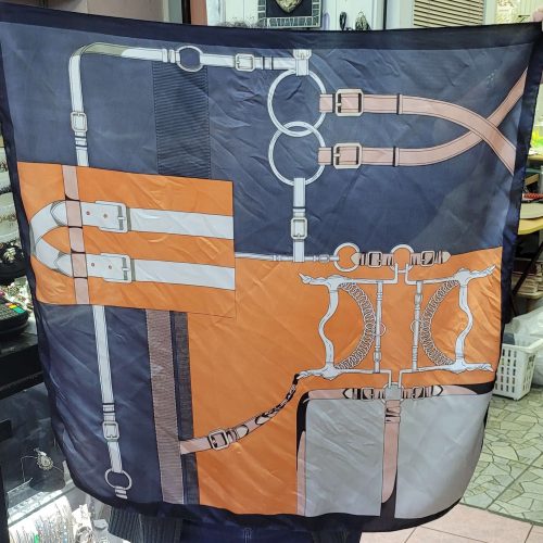 Lacivert gri turuncu hermez zincir desenli ipeksi saten şal