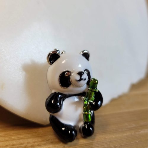Bambusever siyah beyaz panda broş